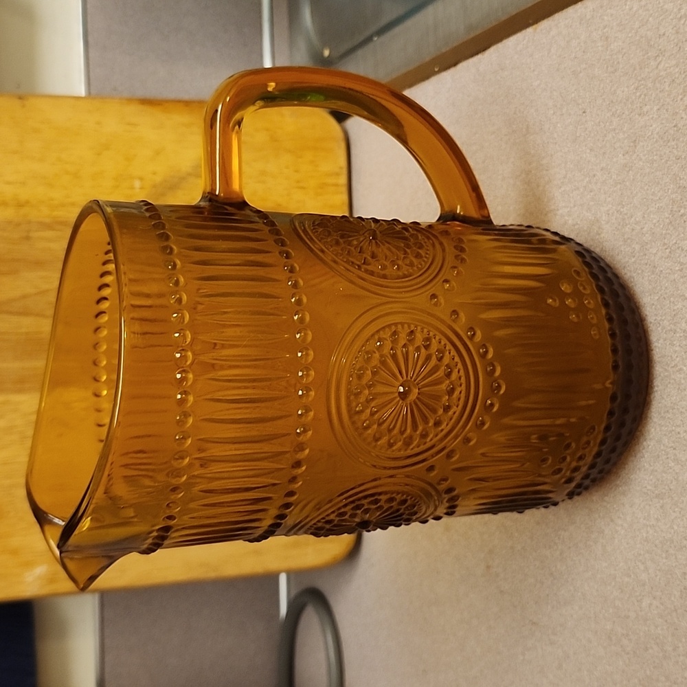 The Pioneer Woman Amber Pitcher